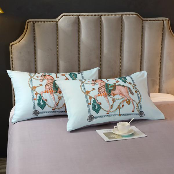 Diagonal Pattern Designer Digital Printing 4 PCS Bedding Sets Color Fastness Grade 4