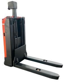 China 1500kg AGV Automated Guided Vehicle AGV Reach Truck CURTIS Drive Control on sale