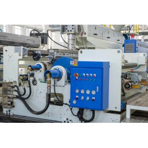 Newly Designed Multi-function Multi-layer Extrusion Laminating Machine