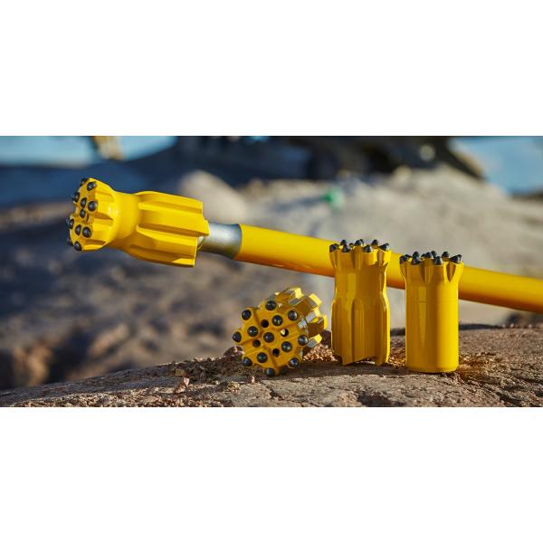 Water / Oil Well Rock Drilling Tools Retract Thread Buttons Exploration Drilling Bits