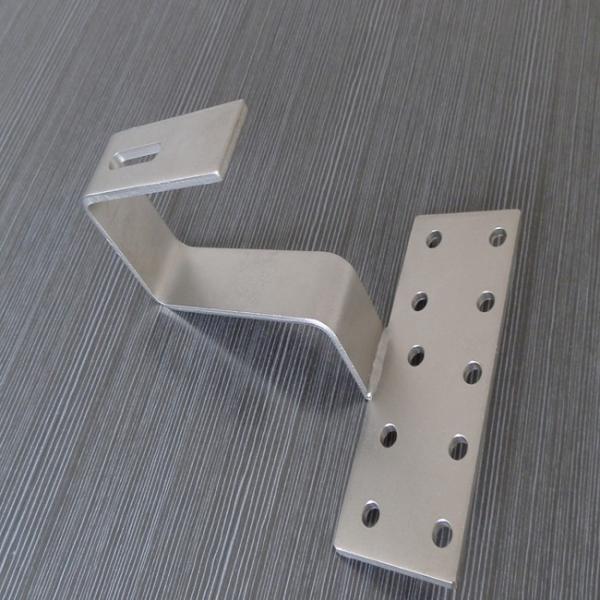 Innovative Customized Silver Unique Clamp Solar Rooftop PV Mounting Systems Brackets Solar Roof Mount Kits