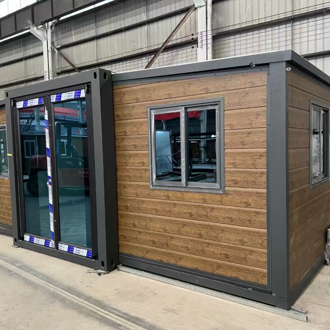 Hot Sale Compact Mini Container House Functional Space-Saving Solution for Outdoor Workshop Kitchen New Product