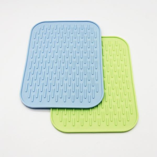 Buy Kitchen Customized Hot Pot FDA Silicone Table Mat at wholesale prices