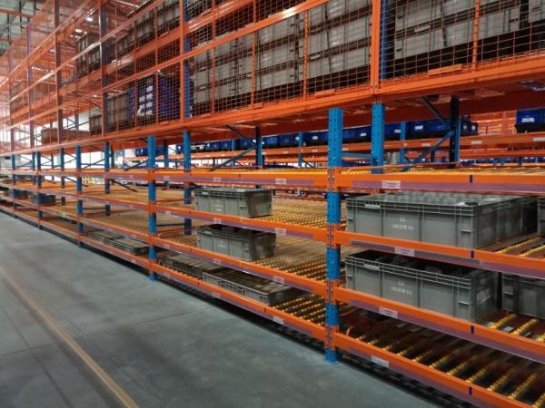 Buy Spray Painting Warehouse Racking System Heavy Duty Q235 Steel Conventional Standard at wholesale prices