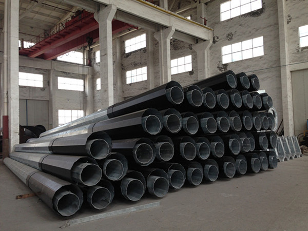 Hot Dip Galvanized Power Transmission Pole 2 Segments Section Slip Joint Connection