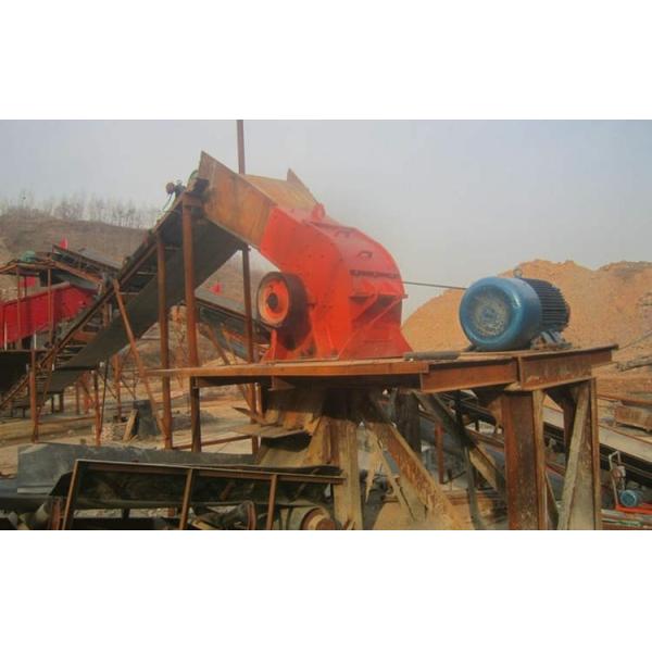 Small Mobile Stone Hammer Crusher Machine with Crushing Capability and White Color