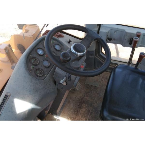 Efficient Small Loader for Quick and Precise Material Handling Dump Truck