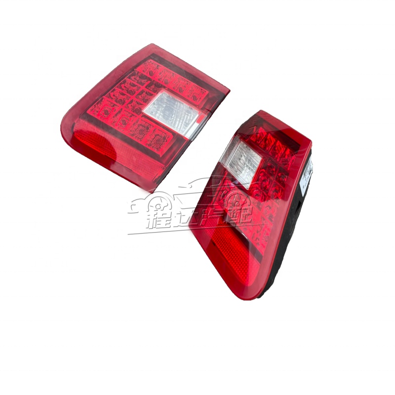 Classic High Quality E Series W212 E200 E260 E350 E450 Rear Trunk Inside Taillight LED Brake Light Wide Light for Mercedes-Benz