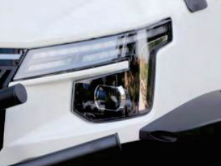 Shock-absorbing D304 Golf Car with High-Strength Composite Materials and Trailing-Arm Independent Rear Suspension