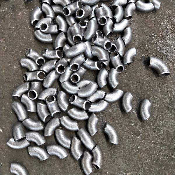 Casting DIN Standard PN10 90 Degree Elbow Fitting
