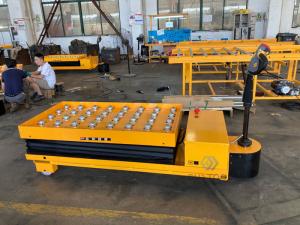 Quality Portable Mobile Hydraulic Scissor Lifting Platform With Skirt Protection 1020x610mm for sale