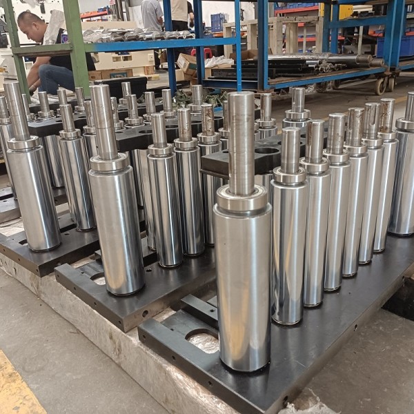 Automatic Pneumatic Straightening Feeder with 500mm Width, 16m/min Correction Speed for 0.5-3.2mm Thickness