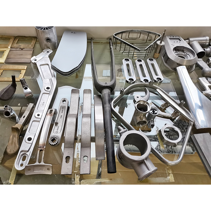Reduce Secondary Processing Robot Grinding Machine For Metal Casting Labor Saving