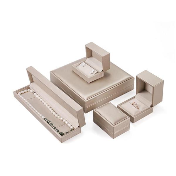 Customized Luxury PU Two Ring Box