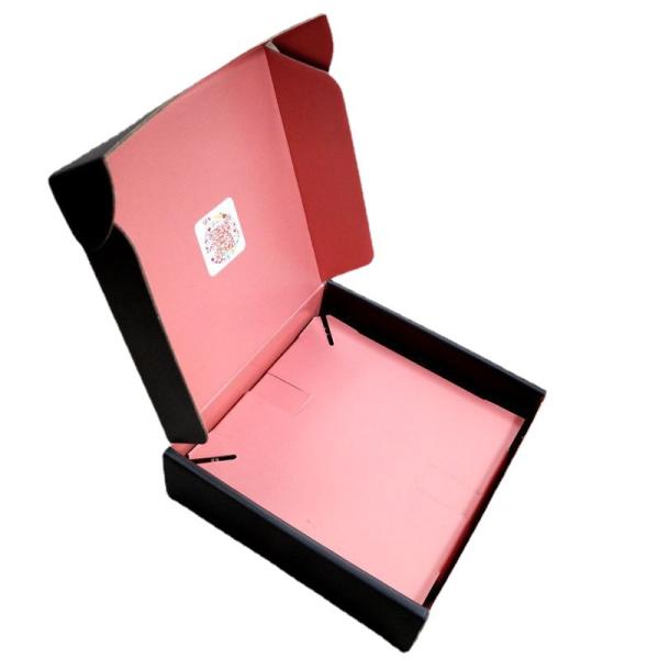 Kids Clothes Custom Printed Mailer Boxes Art Paper Tuck Top