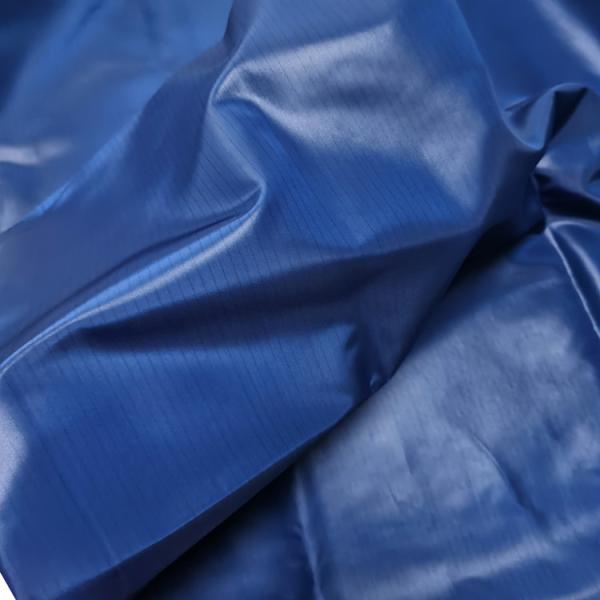 4mm Stripe Waterproof Calendering ESD Anti Static Fabric