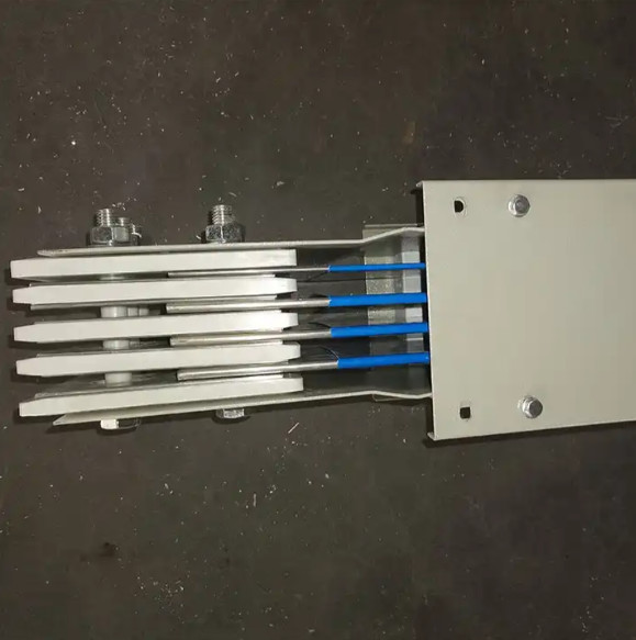 Fireproof 600V Bus Duct System 20 Lbs For Electrical Distribution