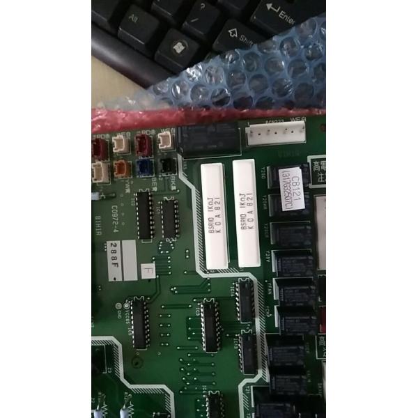 Hitachi screw chiller PCB I/O board G7B00100A