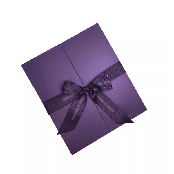 CMYK Clothes Packaging Box Compostable Paperboard Box Packaging Gift