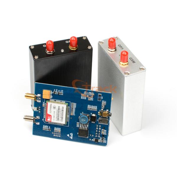 High Sensitivity GPS Chip Car GPS Tracker Real Time Tracking And SOS Alert