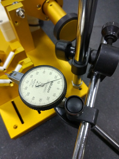 CMM Roundness Measurement System with Integrated Automatic Rotation Mechanism