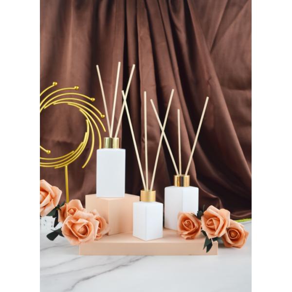 Empty 100ml Square Reed Diffuser Glass Bottle In Gradient Color With Aluminum Screw Cap