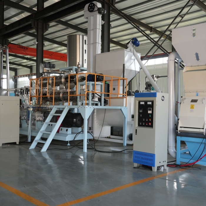 Small Wet Floating Fish Feed Pellet Machine Feed Extruder For Pet Feed
