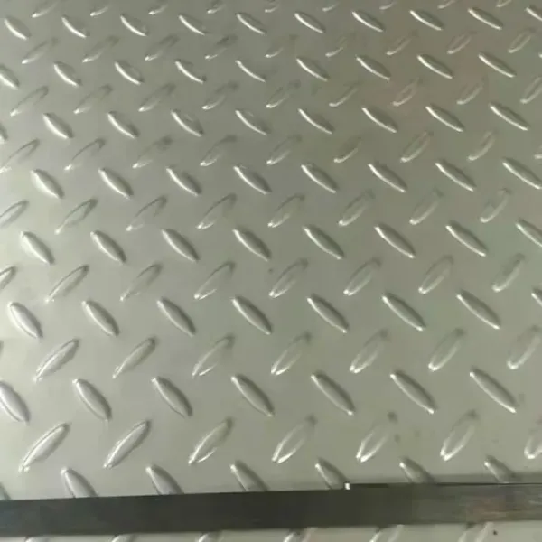 Different pattern variations of checkered steel plates