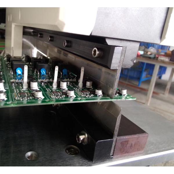 Enhanced Output Pneumatic Guillotine PCB Cutter For Efficient SMT Separation