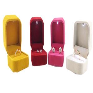 Quality fashion beauty luxury velvet ring box for sale