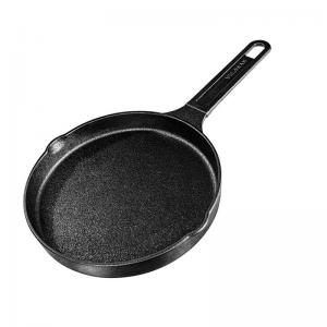 China Long Handle Cast Iron Skillet Pans Gas Nitriding With 18.5cm Handle on sale