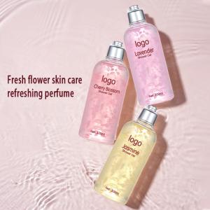 China 300ml OEM Skin Care Products Petal Perfume Cleansing Moisturizing Shower Gel on sale