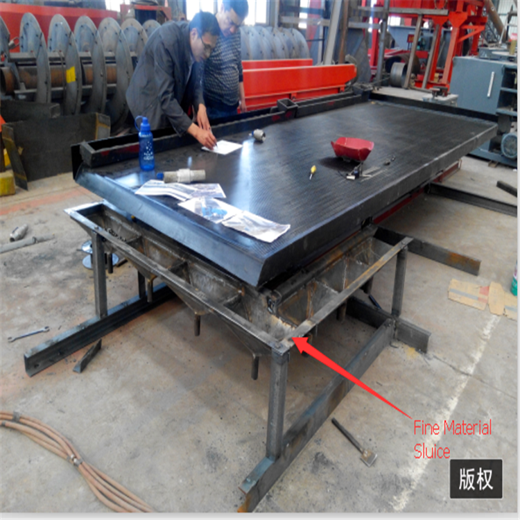 Gold Separating Machine Shaking Table with 220V/360V Voltage 7000x2000x3000mm Dimension and 30-50 t/h Processing Capacity