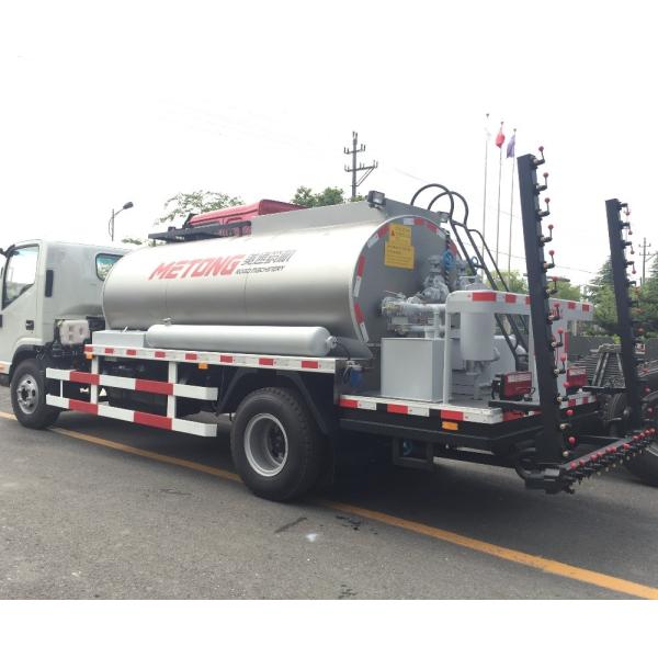 Computer - Control 5000L Asphalt Sprayer Truck With Automatic In - Cab Controls