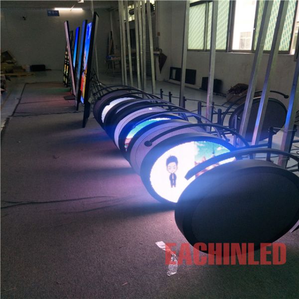 Double Side Round SMD1921 P4.68 Circle LED Display 5500nit