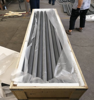 Moulding Processing Ceramic Plates with Good Insulation and High Temperature Resistance
