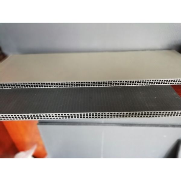 White And Black Plastic Construction Formwork Machine Density 550-1000 Kg/M3