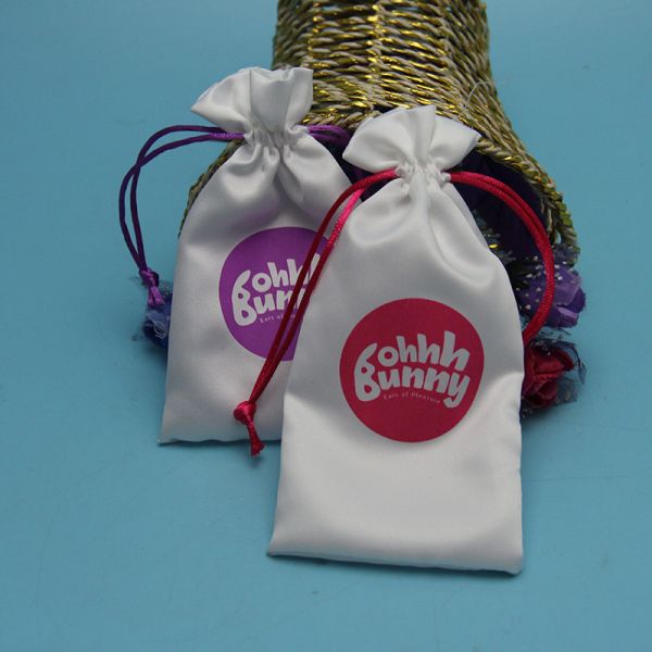 Luxury Colorful Satin Drawstring Bag With Logo Wear Resistant Soft Material