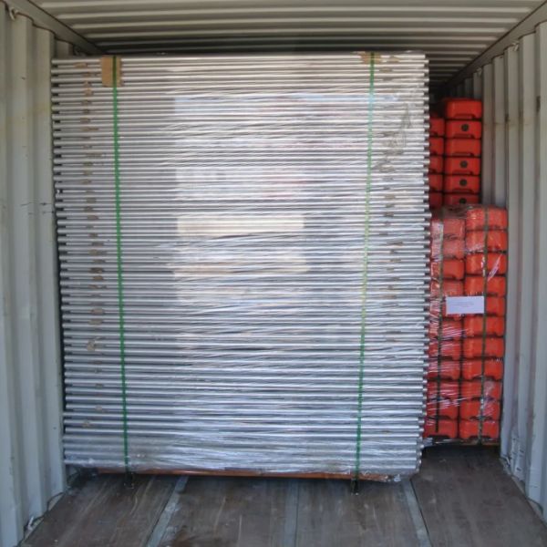 3mm Wire Diameter Metal Frame Pipeline Temporary Barrier Panel with Bracket Support