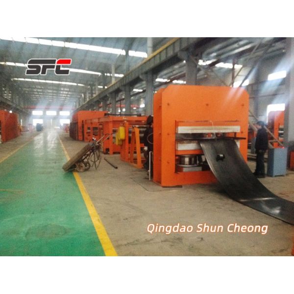 Belt rubber vulcanizing press machine view 4