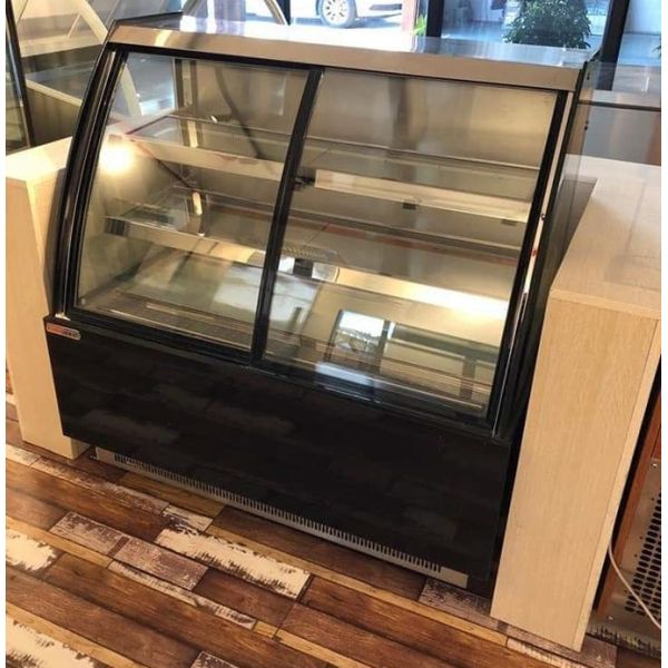Curved Front Face Refrigerated Display Cabinet Air Cooled Cake Fresh Keeping 6