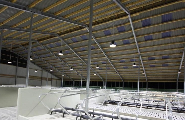 100w 150w Led Ufo High Bay Light High Brightness Efficient Cooling Structure