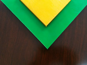Lightweight Thin Colored PE Sheet and HDPE Sheet for Industrial Applications