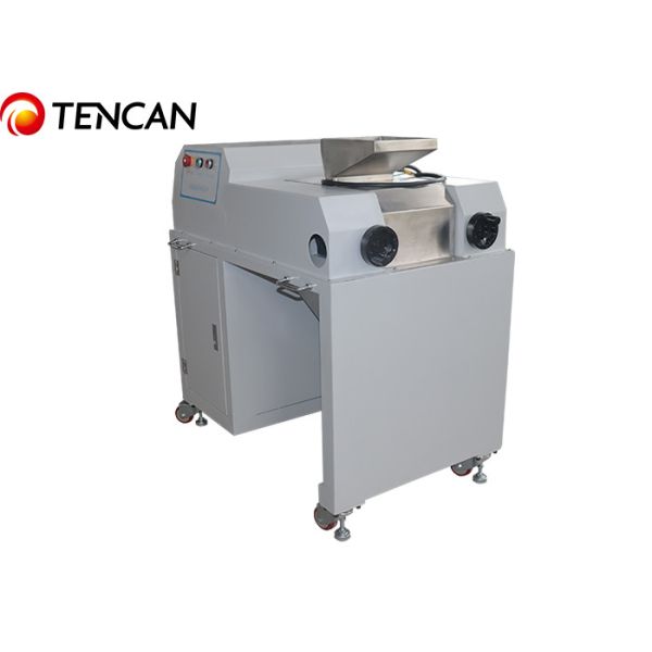 300kg/H Capacity Powder Processing Machine With Stainless Steel Rollers