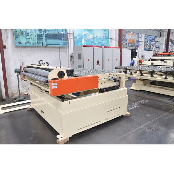 400mm Width Servo Roller Decoiler Straightener Feeder Sheet Metal Coil Process