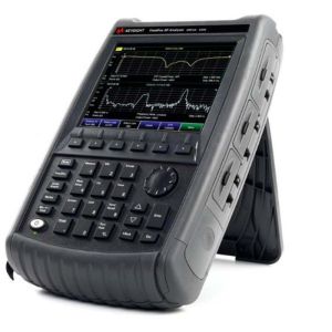 Quality Keysight N9961A FieldFox 44 GHz Handheld Microwave Spectrum Analyzer with 105 dB Dynamic Range for sale