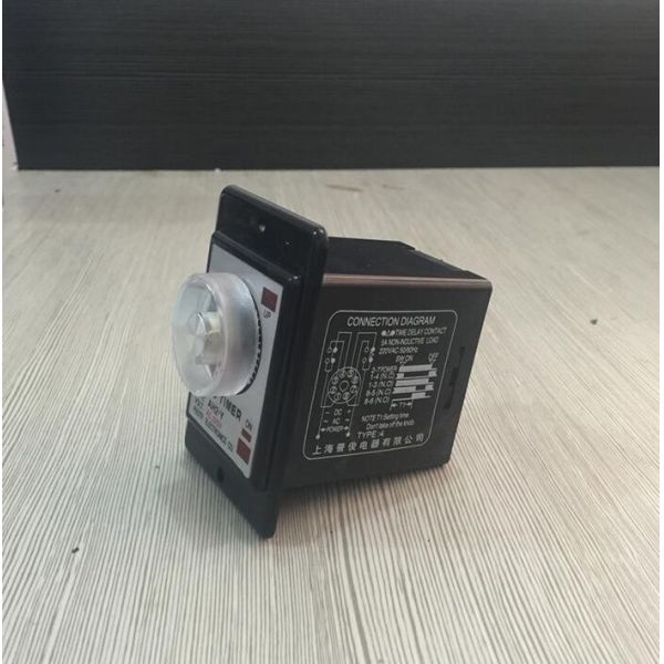 Power on delay timer time relay 0-60 minutes panel installation with socket base AH2-Y AC 220V