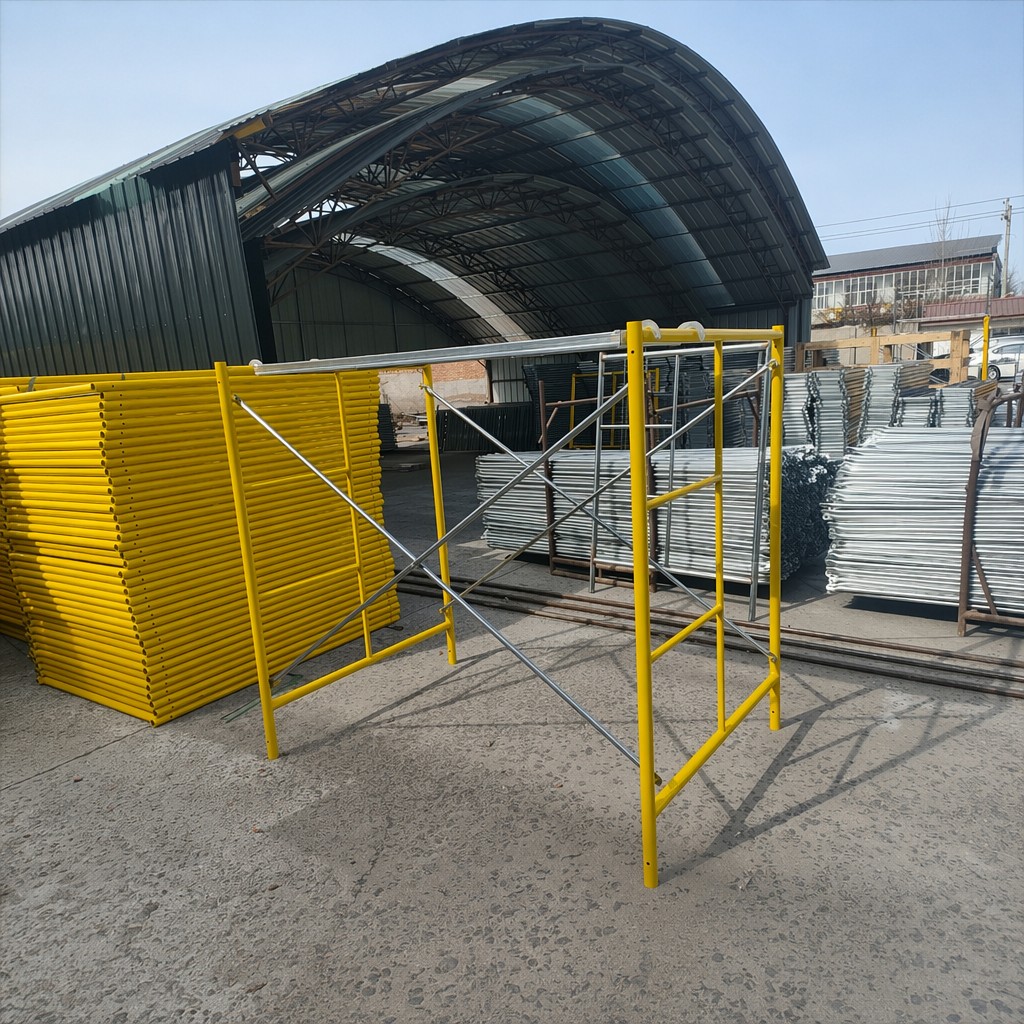 Mobile Walk Through Frame Scaffolding Tower For Interior Maintenance Work
