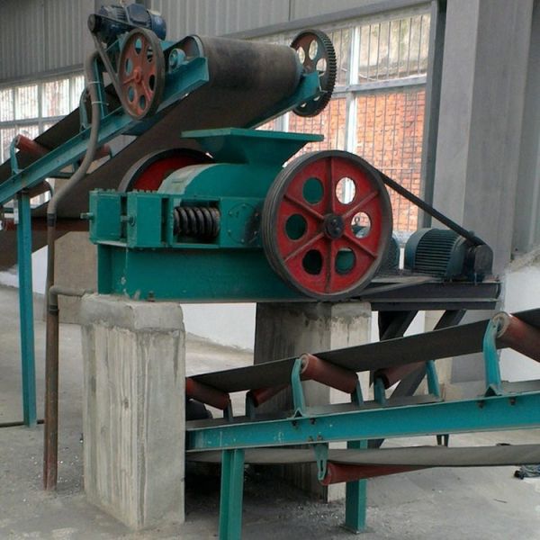 Adjustable Discharge Size Double Roll Crusher Machine for Quartz/Limestone/Gypsum