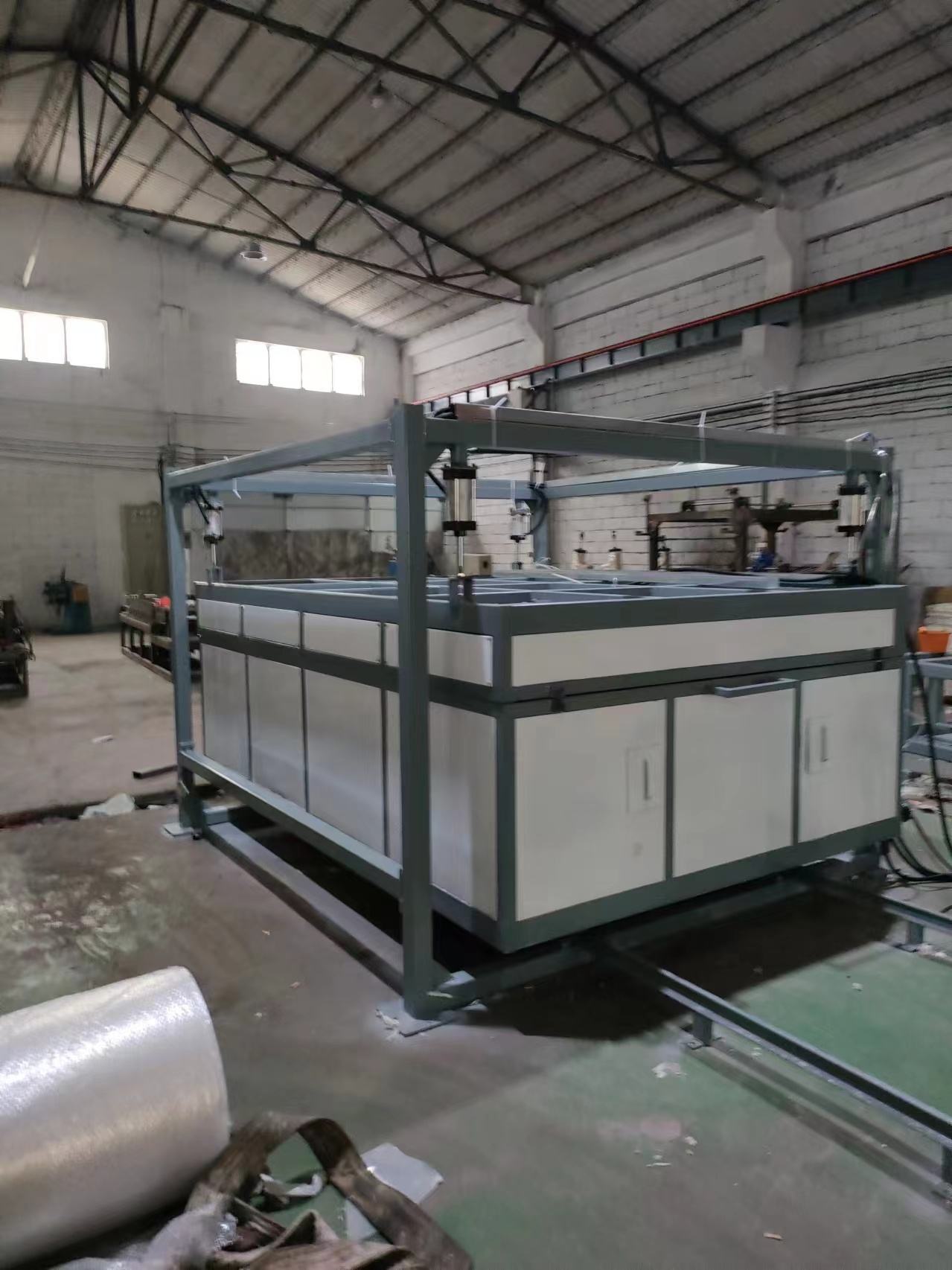 Fully Automatic Glass Bending Furnace PLC Control With Mold Bending Technology